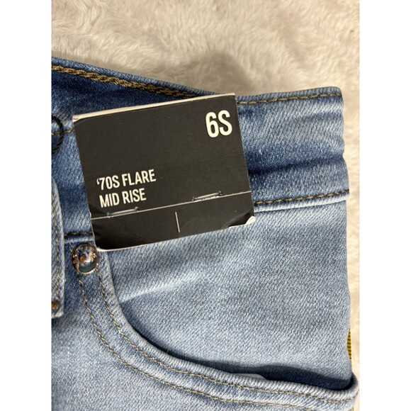 Express 70s Flare Mid Rise Jeans Womens Size 6S Medium Wash New - Picture 6 of 10